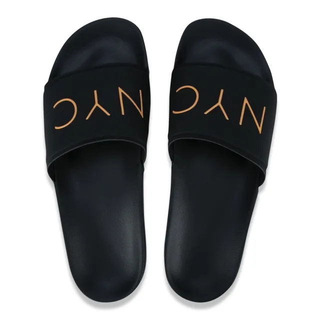 Chinelo Slide NYC