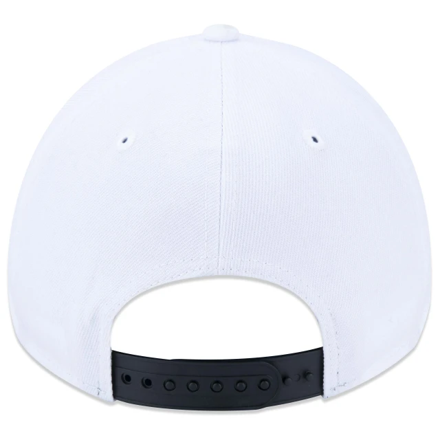 Boné 9FORTY Snapback Free Fire Aba Curva Branco