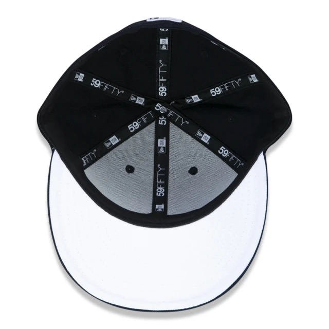 Boné 59FIFTY Low Profile MLB New York Yankees College Woven Label Aba Pré Curvada Fitted