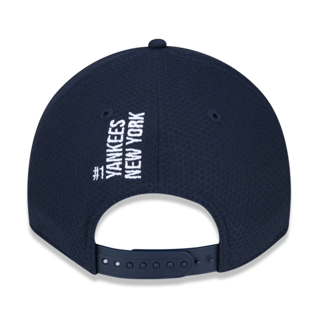Boné 9FORTY MLB New York Yankees Urban Tech Reflective Flap