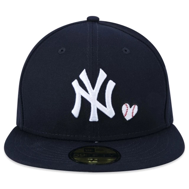 Boné 59FIFTY New York Yankees Team Heart Fitted