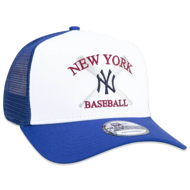 Boné 9FORTY A-Frame Trucker Snapback MLB New York Yankees Core Aba Curva Branco/Azul