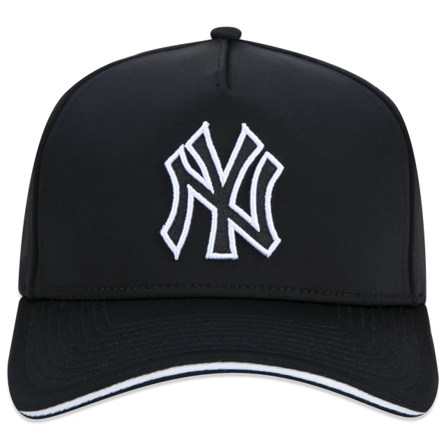 Boné 9FORTY A-Frame Snapback MLB New York Yankees Sport Aba Curva Preto