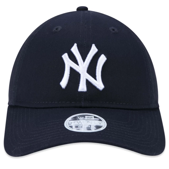 Boné Feminino 9TWENTY Strapback MLB New York Yankees Aba Curva Azul Marinho