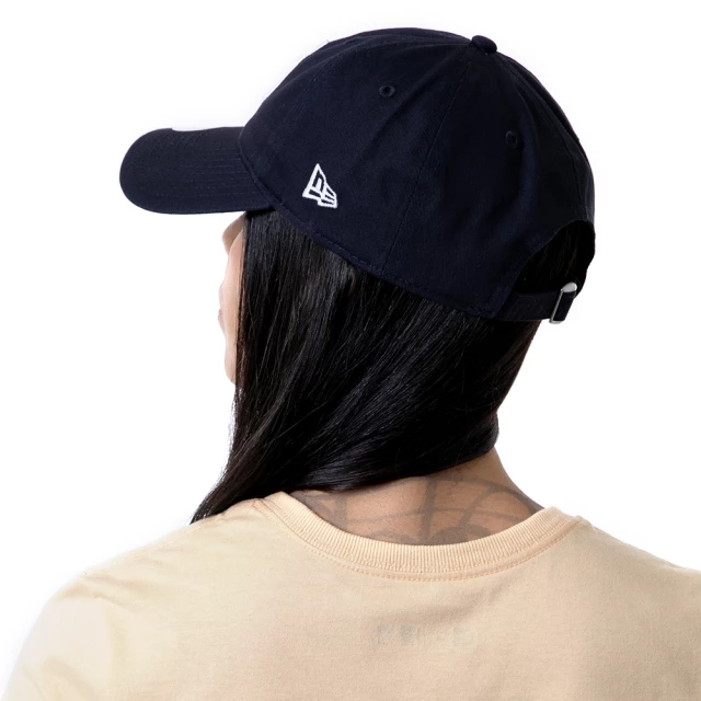 Boné Feminino 9TWENTY Strapback MLB New York Yankees Aba Curva Azul Marinho