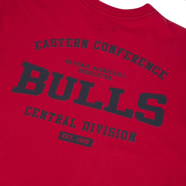 Camiseta Regular NBA Chicago Bulls Back To School Manga Curta