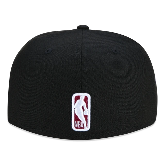 Boné 59FIFTY Miami Heat NBA Compound "7" Aba Reta Preto