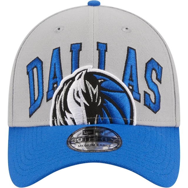 Boné 39THIRTY Stretch Fit Dallas Mavericks NBA Tip-Off 2023
