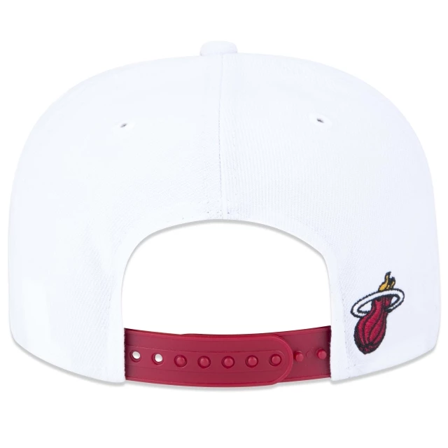 Boné 9FORTY A-Frame Snapback NBA Miami Heat Tecnologic Aba Curva Branco