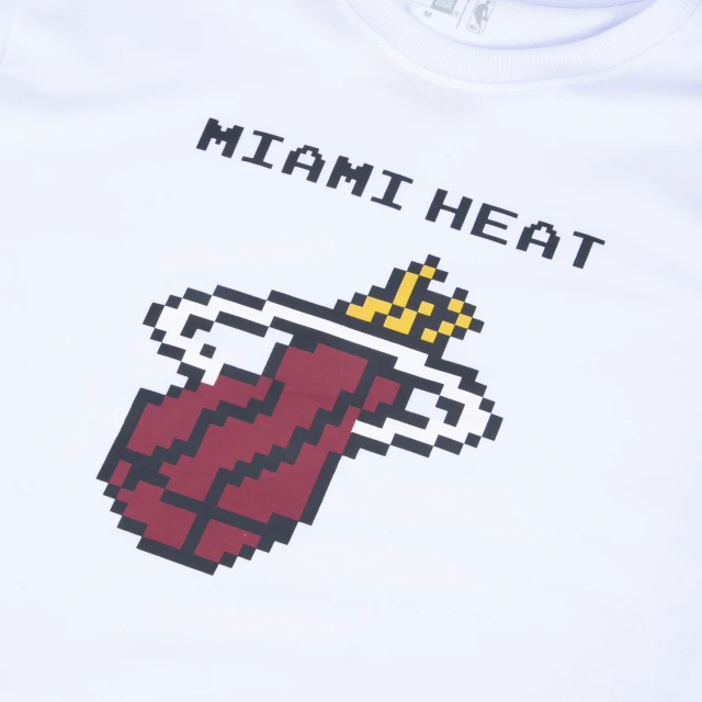 Camiseta Regular NBA Miami Heat Tecnologic Manga Curta Branca