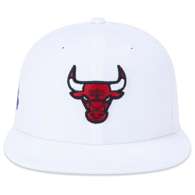 Boné 59FIFTY Fitted NBA Chicago Bulls Core