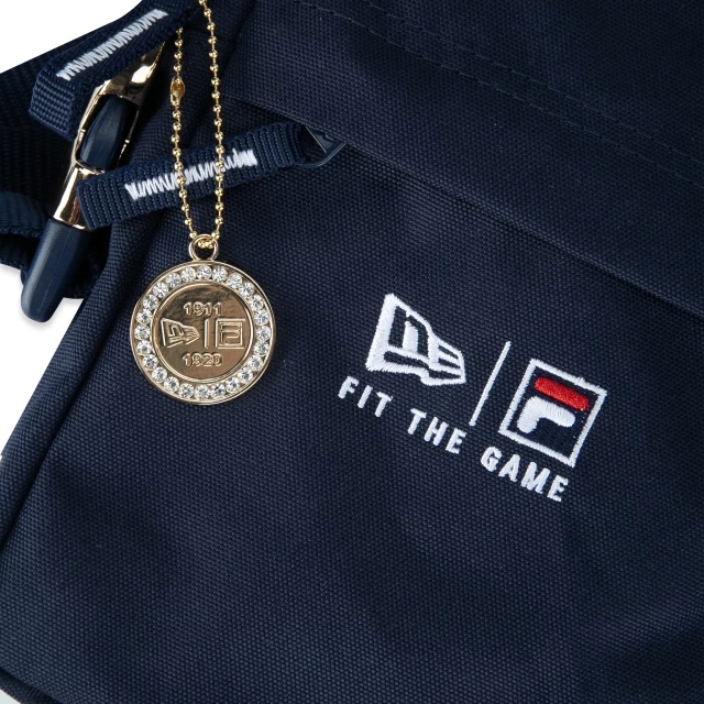 Mini Bolsa Transversal Colaboração New Era x Fila