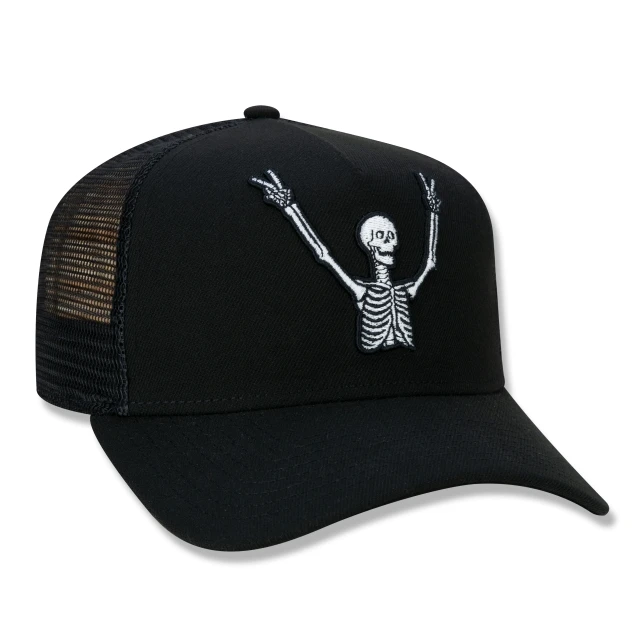 Boné 9FORTY A-Frame Trucker Snapback Aba Curva Skeleton