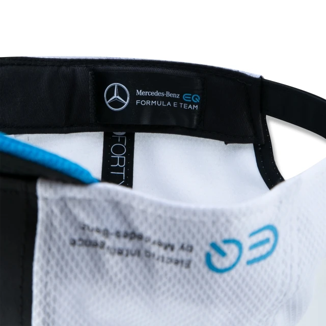 Boné 9FORTY Mercedes Benz Eq Formula "e" Aba Curva Preto Branco Azul