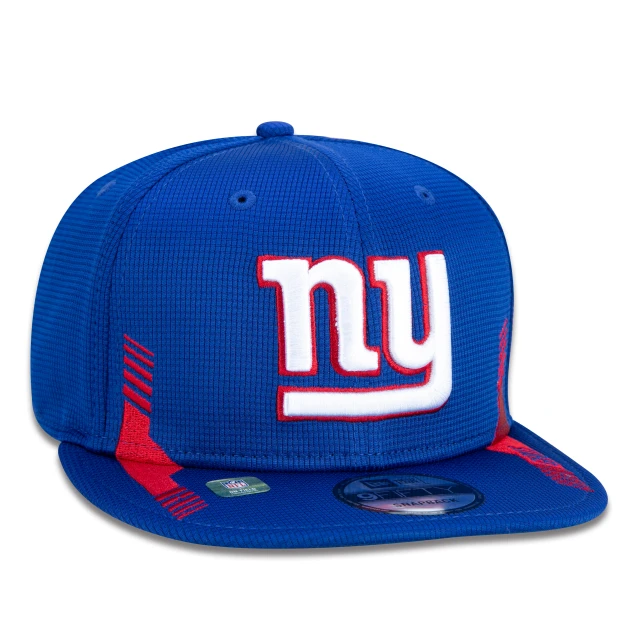 Boné 9FIFTY New York Giants Sideline Cold Weather Aba Reta Azul