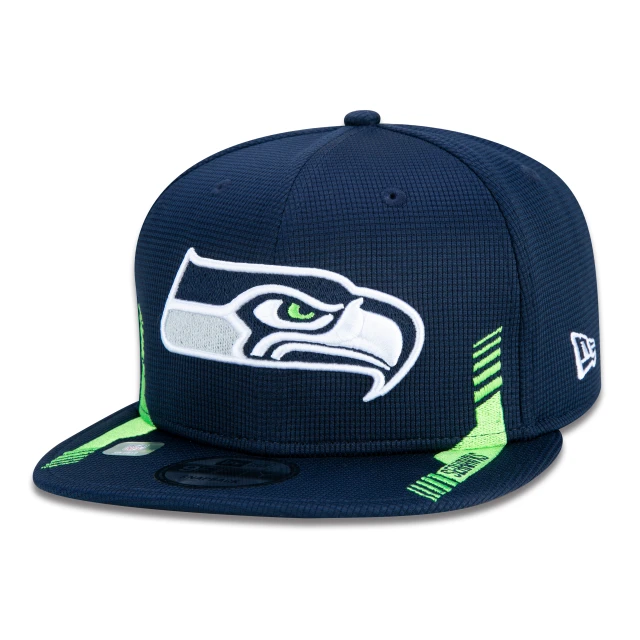 Boné 9FIFTY Seattle Seahawks Sideline Cold Weather Aba Reta Azul