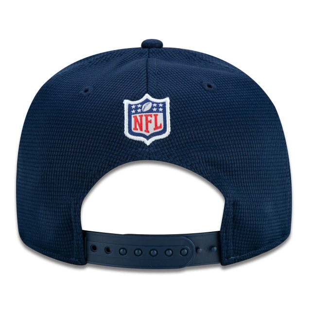 Boné 9FIFTY Tennessee Titans Sideline Cold Weather Aba Reta Azul