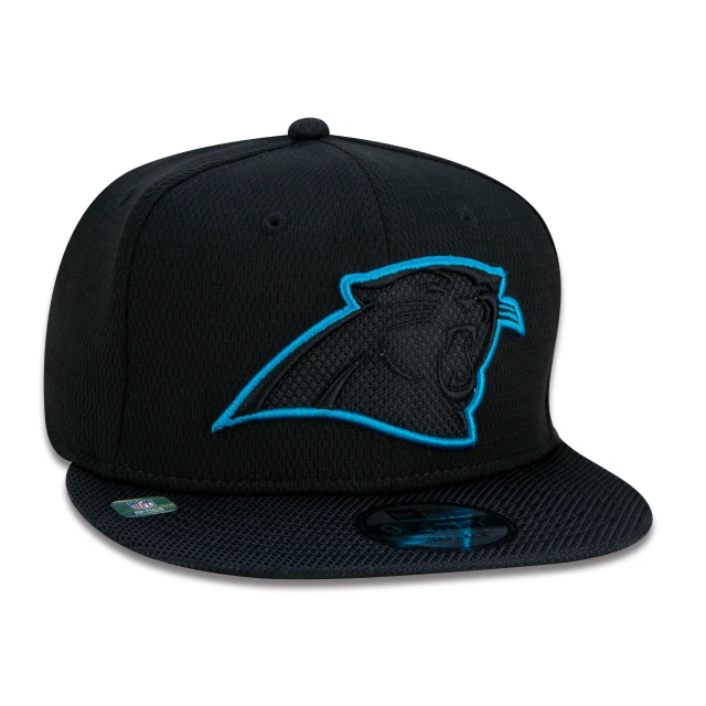 Boné 9FIFTY Carolina Panthers Sideline Cold Weather Aba Reta Preto