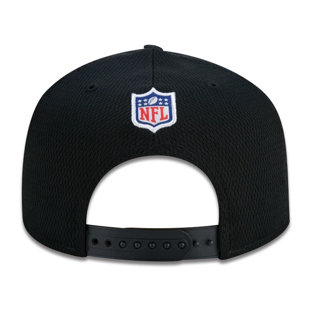 Boné 9FIFTY Carolina Panthers Sideline Cold Weather Aba Reta Preto