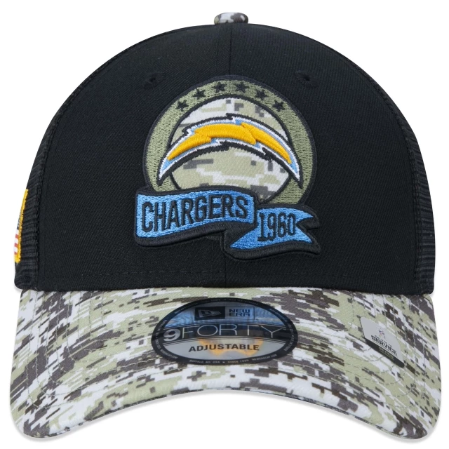 Boné 9FORTY Los Angeles Chargers Salute To Service 2022 Trucker Aba Curva