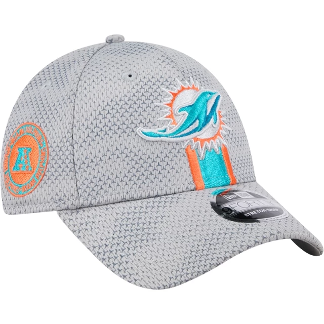 Boné 9FORTY Stretch Snap Miami Dolphins NFL Sideline 2024-25