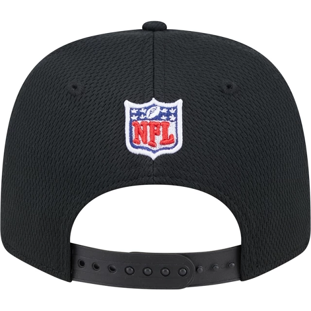 Boné 9SEVENTY Stretch Snap NFL Logo Oficial NFL Sideline 2024-25