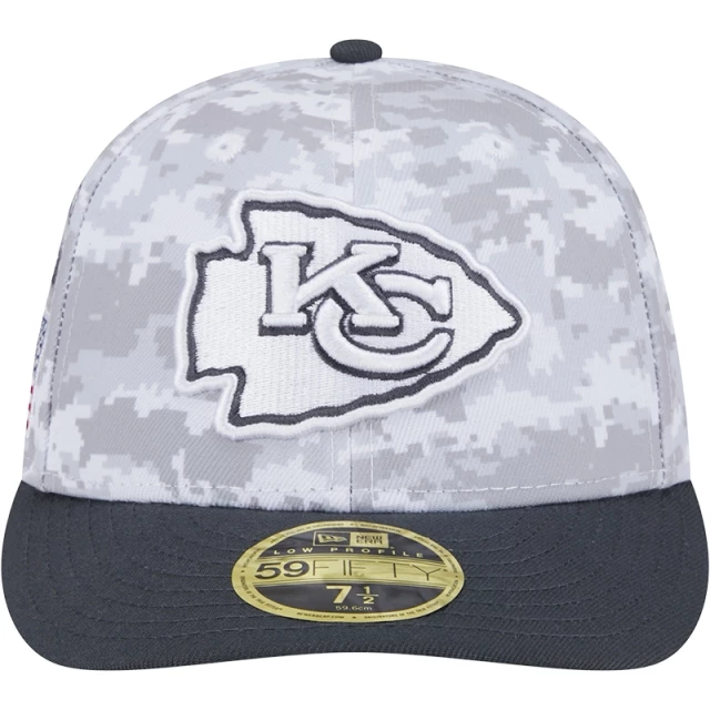 Boné 59FIFTY Fitted Low Profile Kansas City Chiefs NFL Salute To Service 2024-25