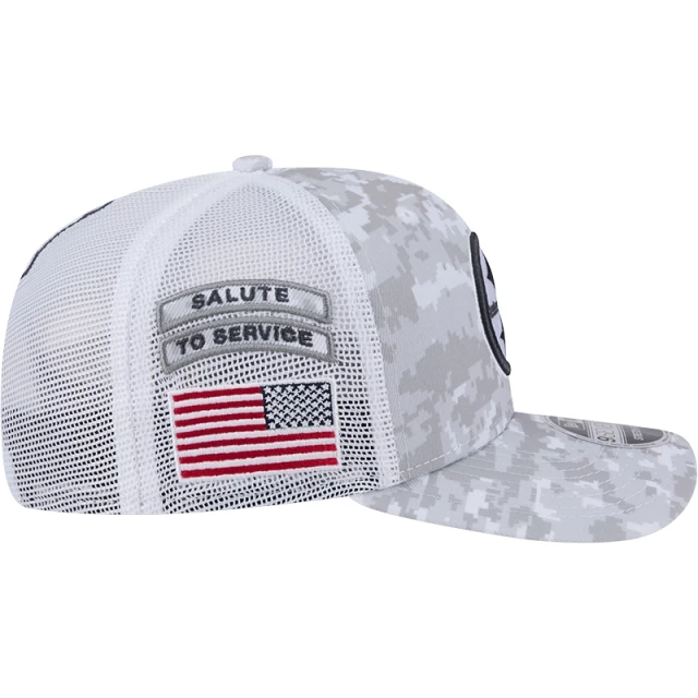 Boné 9SEVENTY Trucker Stretch Snap Pittsburgh Steelers NFL Salute To Service 2024-25