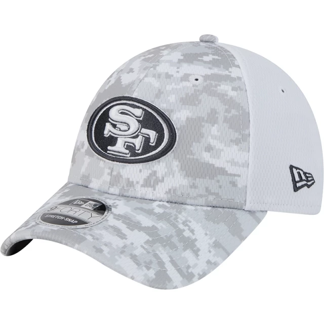 Boné 9FORTY Stretch Snap San Francisco 49ers NFL Salute To Service 2024-25