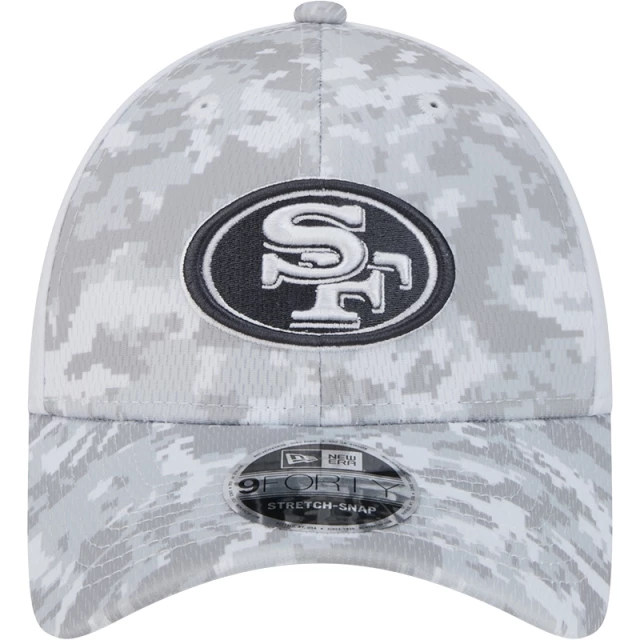 Boné 9FORTY Stretch Snap San Francisco 49ers NFL Salute To Service 2024-25