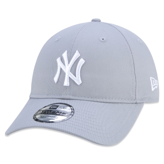 Boné 9TWENTY MLB New York Yankees Aba Curva Cinza