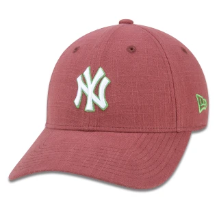 Boné Feminino 9FORTY Snapback MLB New York Yankees Aba Curva Vermelho Escuro