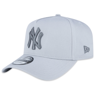 Boné 9FORTY A-Frame MLB New York Yankees Core Essentials Style