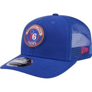 Boné 9SEVENTY Trucker Philadelphia 76ers All-Star Game 2025 Fan Pack