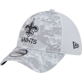 Boné 39THIRTY Stretch Fit New Orleans Saints NFL Salute To Service 2024-25