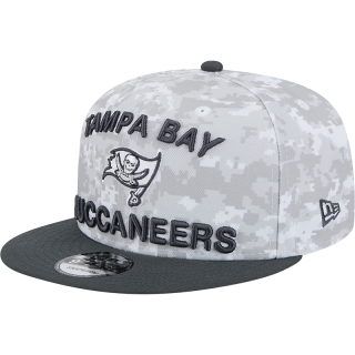 Boné 9FIFTY Tampa Bay Buccaneers NFL Salute To Service 2024-25