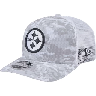 Boné 9SEVENTY Trucker Stretch Snap Pittsburgh Steelers NFL Salute To Service 2024-25