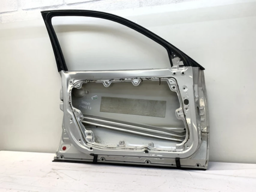 Porta Dianteira Esquerda Vw Passat 1997 2000