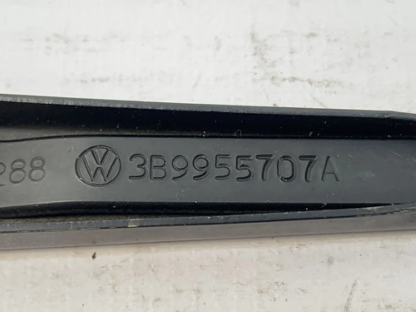 Braço Limpador Traseiro Vw Passat Variant B5 1997 2000