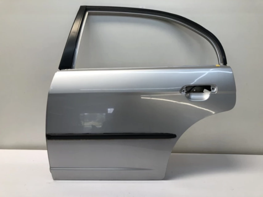 Porta Traseira Esquerda Honda Civic 2001 2006 Prata Detalhe