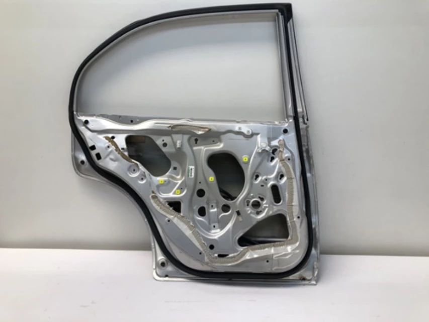 Porta Traseira Esquerda Honda Civic 2001 2006 Prata Detalhe