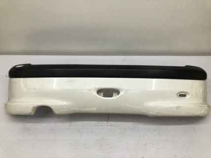 Para Choque Traseiro Peugeot 206 Branco 1999 2003 Detalhe