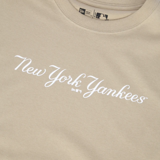 Camiseta Feminina Regular MLB New York Yankees  Manga Curta