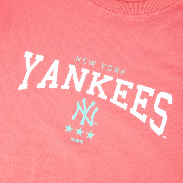 Camiseta Feminina Regular MLB New York Yankees Manga Curta Vermelha