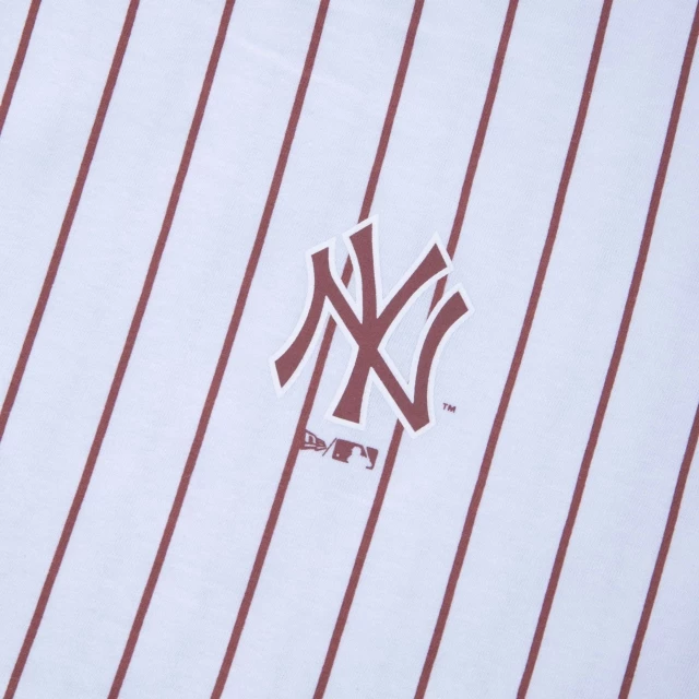 Camiseta Feminina Cropped MLB New York Yankees Branca